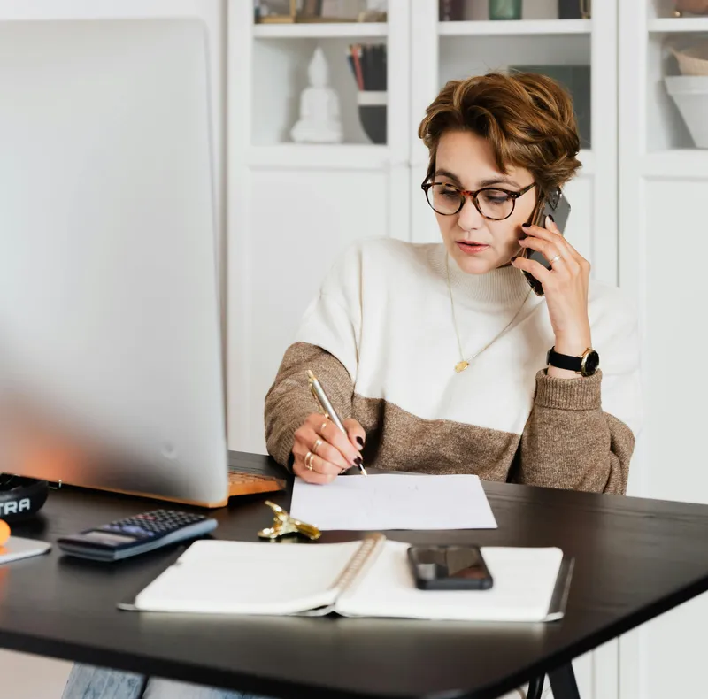 SEO analytics dashboard showing keyword clusters